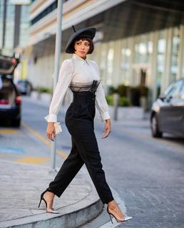 Kat Graham feet photo thumbnail
