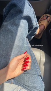 Elsa Hosk feet photo thumbnail