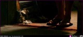 Kate Hudson feet photo thumbnail