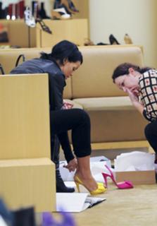 Rihanna feet photo thumbnail
