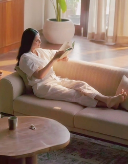 Katrina Kaif feet photo thumbnail
