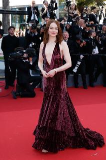 Emma Stone feet photo thumbnail