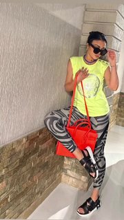 Haifa Wehbe feet photo thumbnail