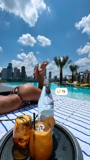 Karrueche Tran feet photo thumbnail