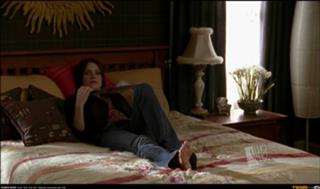 Sophia Bush feet photo thumbnail