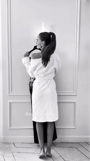 Izabel Goulart feet photo thumbnail