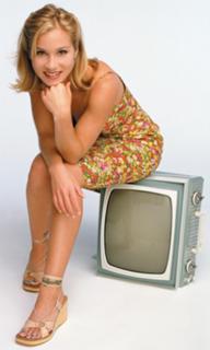 Christina Applegate feet photo thumbnail