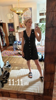 Busy Philipps feet photo thumbnail