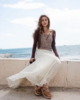 Paris Jackson feet photo thumbnail