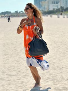 Evelyn Lozada feet photo thumbnail
