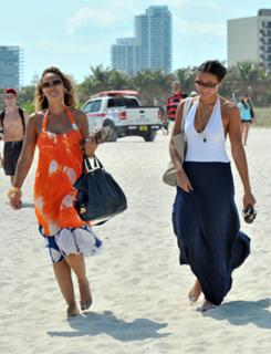Evelyn Lozada feet photo thumbnail