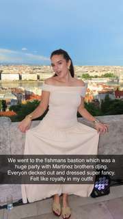 Natalie Noel Mariduena feet photo thumbnail