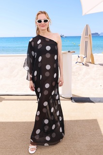 Diane Kruger feet photo thumbnail