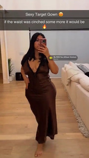 Queen Naija feet photo thumbnail