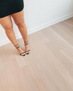 Ashley Graham feet photo thumbnail