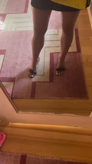 Jordana Brewster feet photo thumbnail