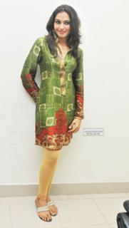 Andrea Jeremiah feet photo 4