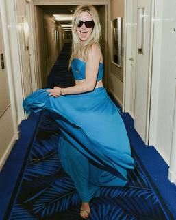 Annabelle Wallis feet photo 3