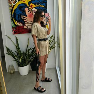 Paula Echevarría feet photo thumbnail