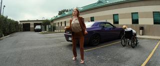 Emma Stone feet photo thumbnail