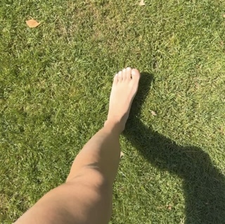 Marta Wierzbicka feet photo thumbnail