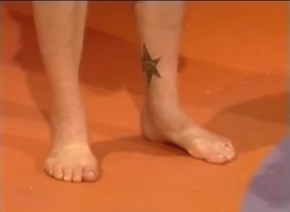 Fearne Cotton feet photo thumbnail
