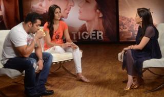 Katrina Kaif feet photo thumbnail