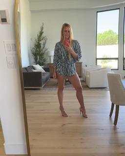 Holly Holm feet photo thumbnail