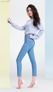 Mi Yang feet photo thumbnail