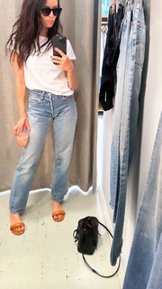 Abigail Spencer feet photo thumbnail