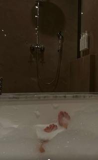 Natalie Noel Mariduena feet photo thumbnail