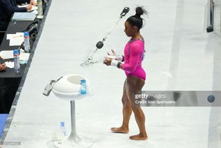 Simone Biles feet photo thumbnail