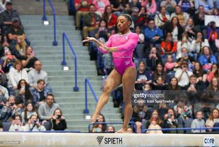 Simone Biles feet photo thumbnail