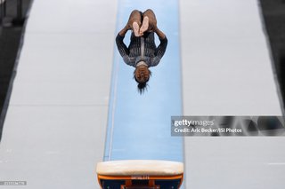 Simone Biles feet photo thumbnail