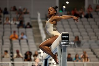Simone Biles feet photo thumbnail