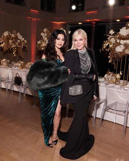 Haifa Wehbe feet photo thumbnail