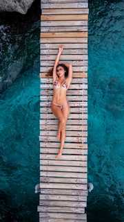 Chantel Jeffries feet photo thumbnail