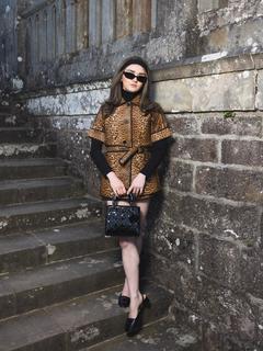 Maisie Williams feet photo thumbnail