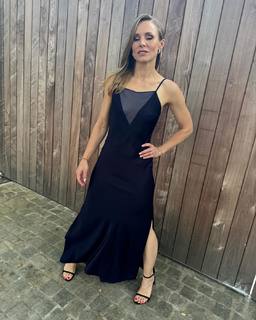 Kristen Bell feet photo thumbnail
