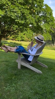 Christie Brinkley feet photo thumbnail