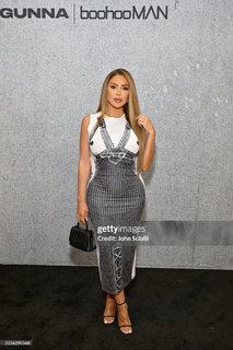 Larsa Pippen feet photo thumbnail