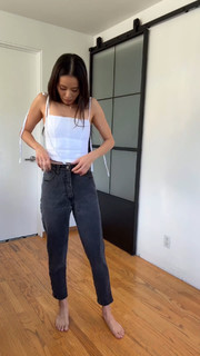 Jamie Chung feet photo thumbnail