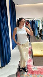 Natalie Noel Mariduena feet photo thumbnail