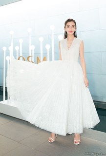 Angelababy feet photo thumbnail