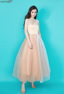 Angelababy feet photo thumbnail