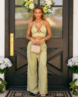 Jena Frumes feet photo thumbnail