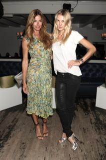 Kelly Bensimon feet photo thumbnail