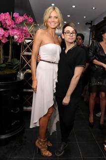 Heidi Klum feet photo thumbnail