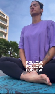 Kelly Key feet photo thumbnail