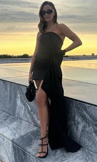 Julia Wieniawa-Narkiewicz feet photo thumbnail
